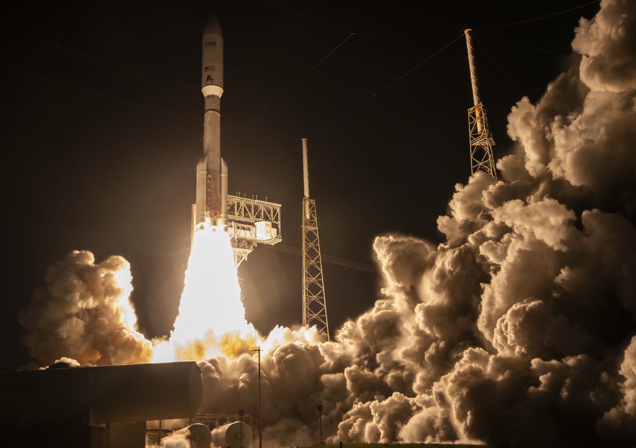 Akuisisi Globalstar oleh Amazon Leo untuk penyediaan internet satelit